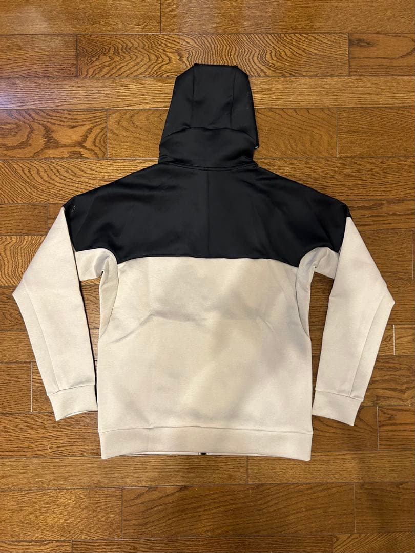 ミズノ　ストレッチスウェットフーディ・パンツ　セットアップ