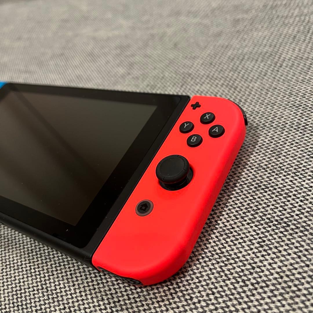 Nintendo Switch 本体 （別売りコントローラ、保護フィルム付き）
