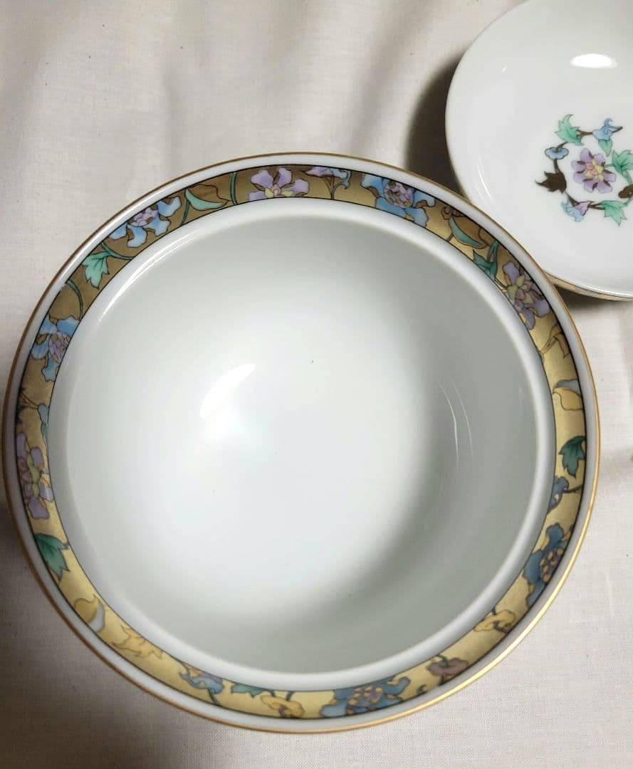 前畑陶器 庫山窯　牡丹唐草色絵金襴 蓋付き御椀揃 4客セット