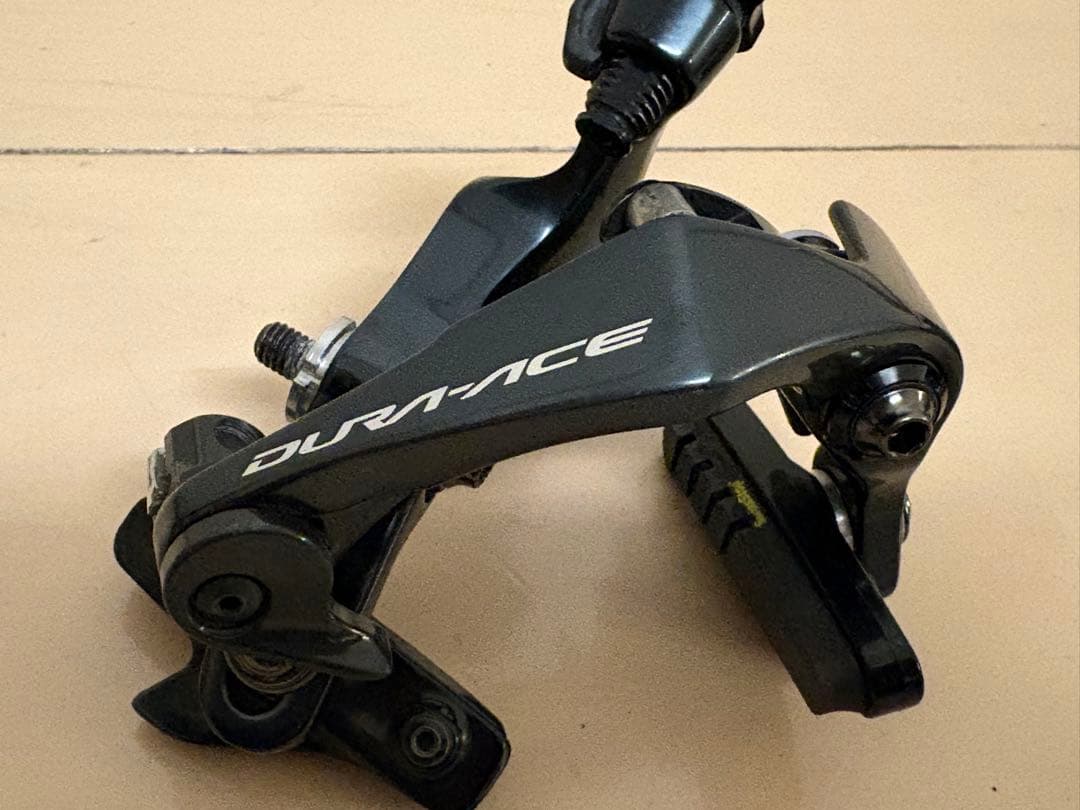 DURA-ACE ダイレクトマウントブレーキ セット BR-R9110F/RS