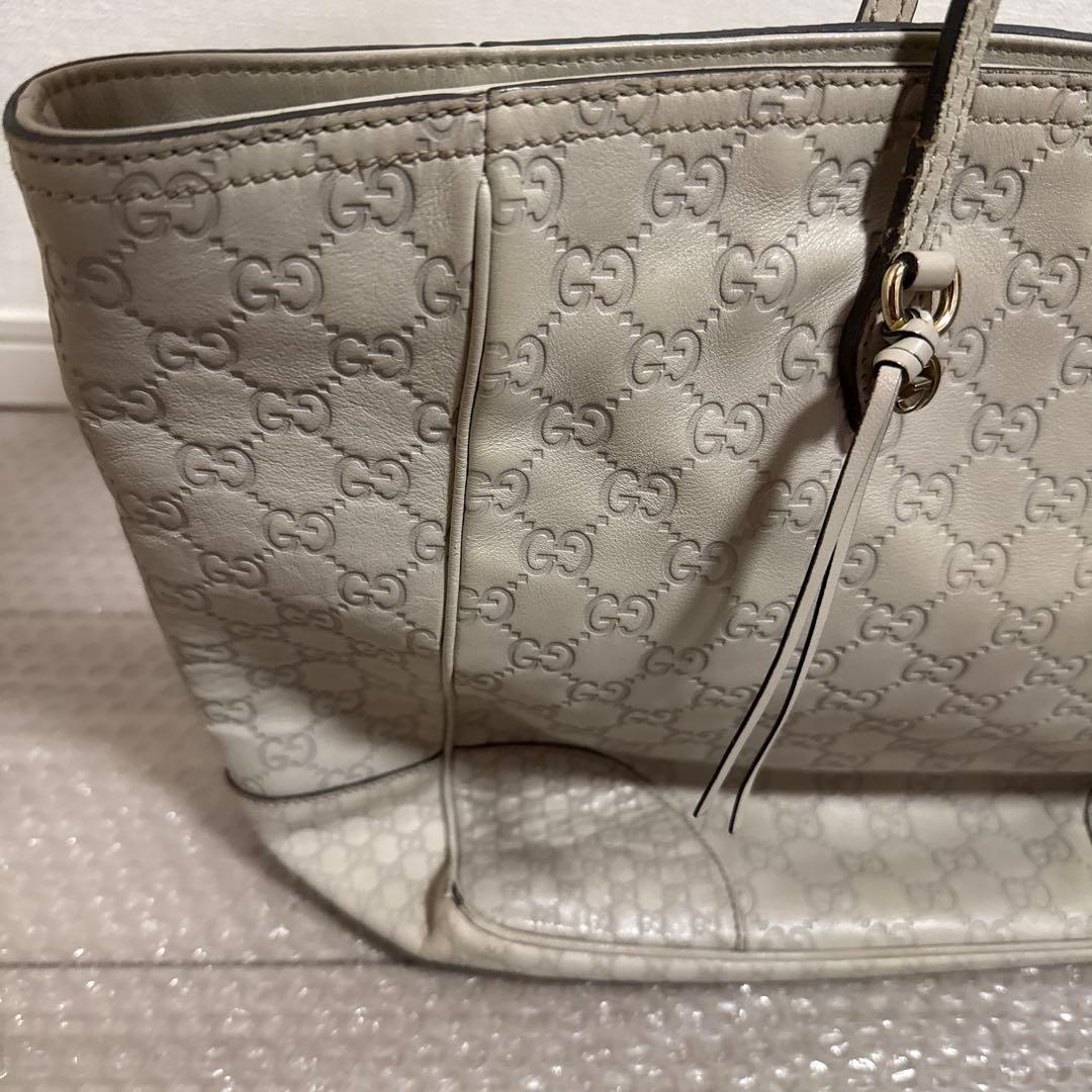 トートバッグ　GUCCI グッチシマ　レザー　ホワイト