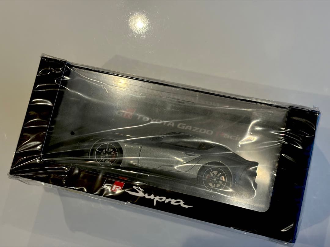 トヨタ GRスープラ ミニカー　未開封　アイスグレーメタリック　カラーサンプル