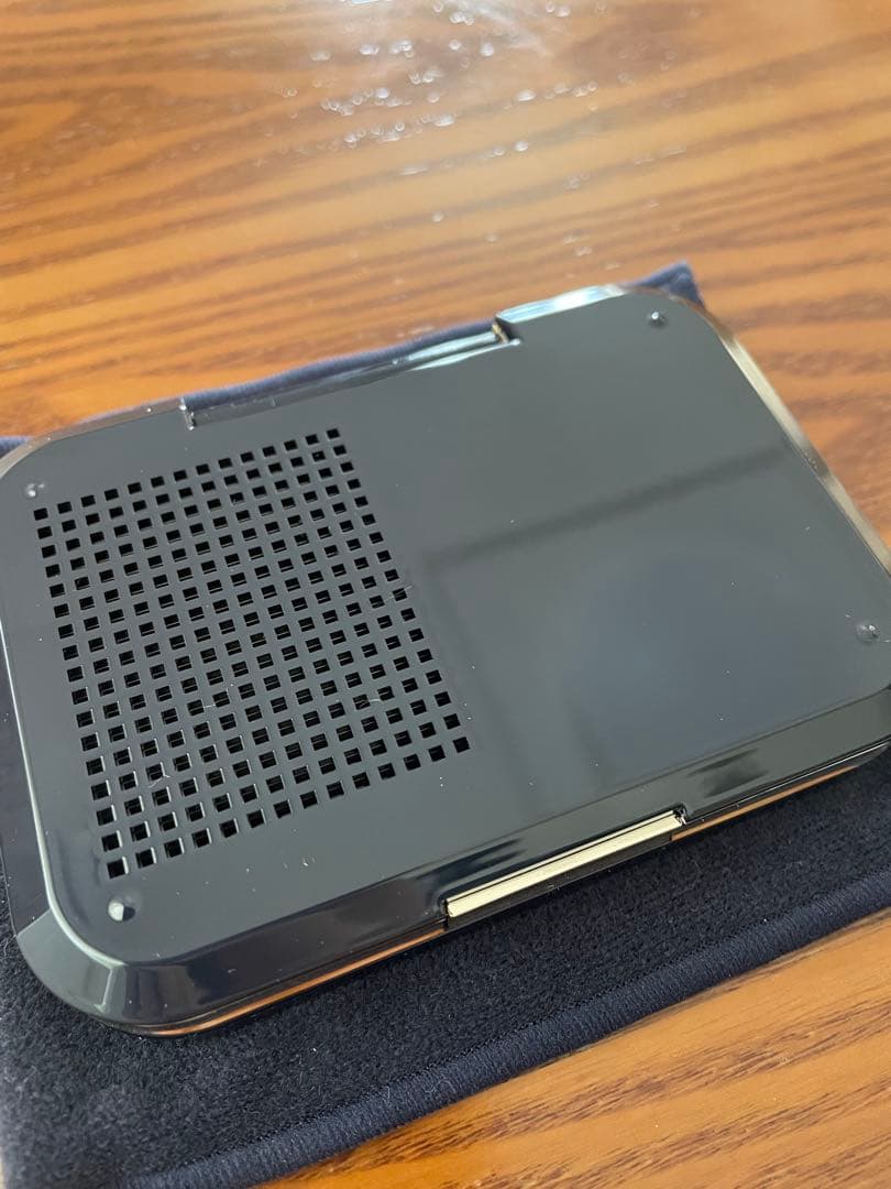 クレドポーボーテ タンプードルエクラII オークル00