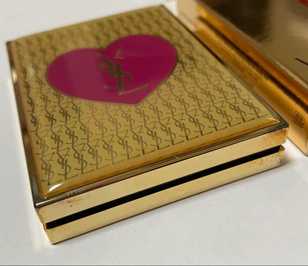 イヴ・サンローラン　パレット　パリジャンナイト　アイシャドー　アイシャドウ