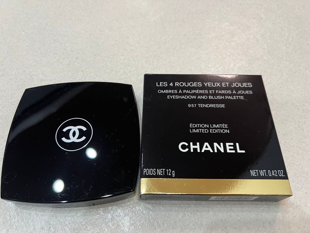 新品★美品CHANELレキャトルルージュユー エ ジュ　957 タンドレス