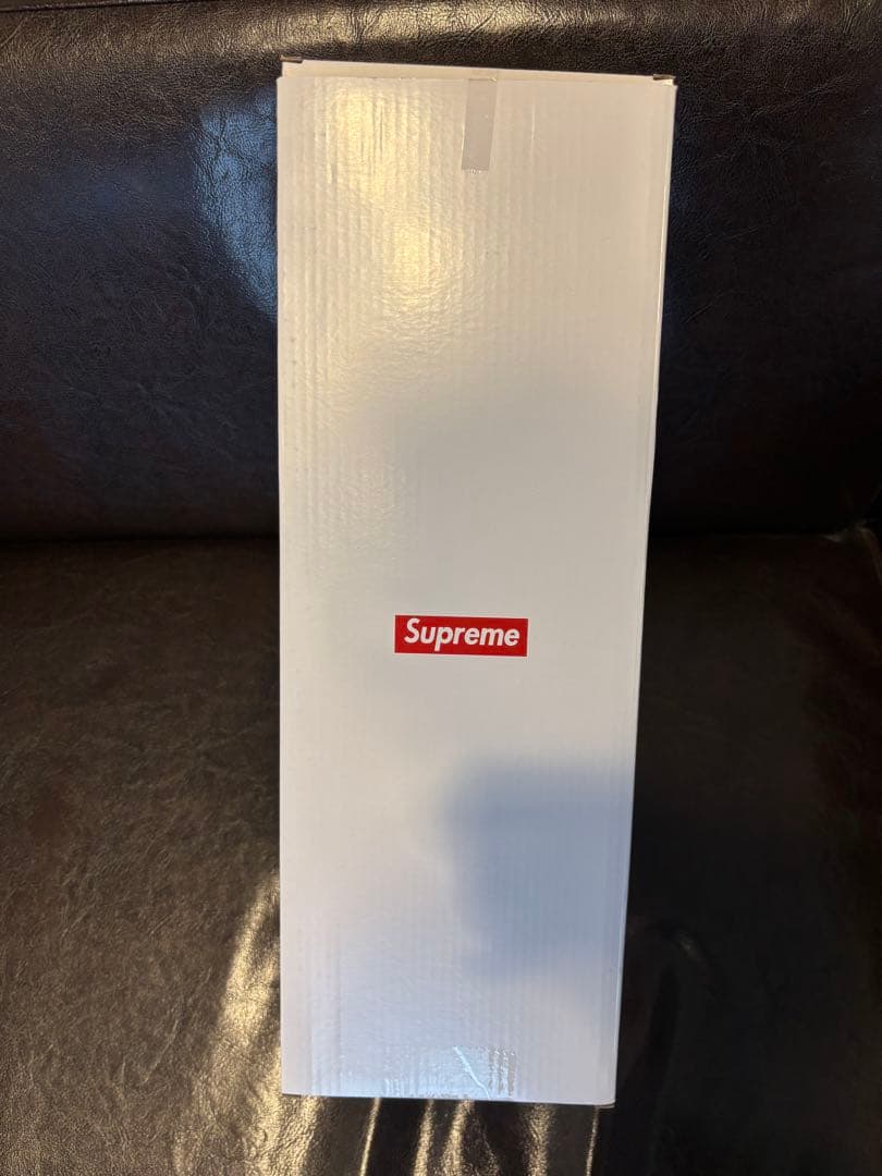 ●Supreme Box Logo Lamp Blue