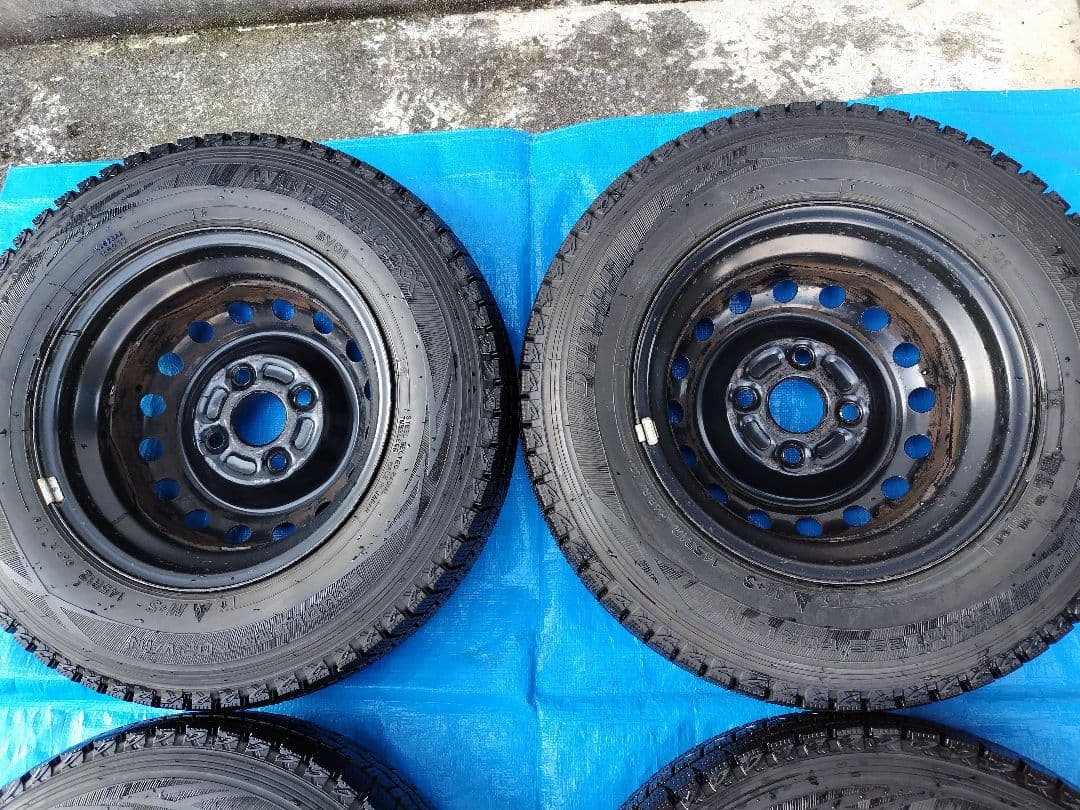 145R12・LT【2/2】軽トラ用スタッドレス・鉄ホイール付、２本分割