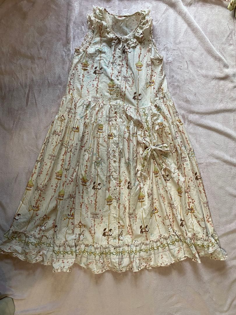 メリーゴーランドプリントワンピース