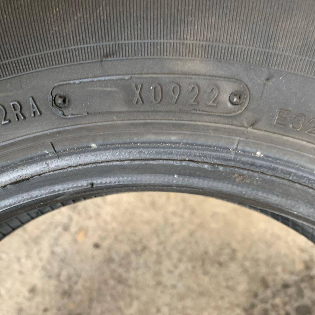 サマータイヤ ダンロップ ENASAVE 142/80R12 LT （青856）