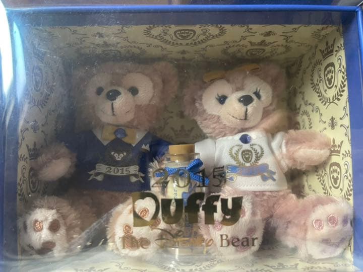 2015年のダッフィーとシェリーメイ