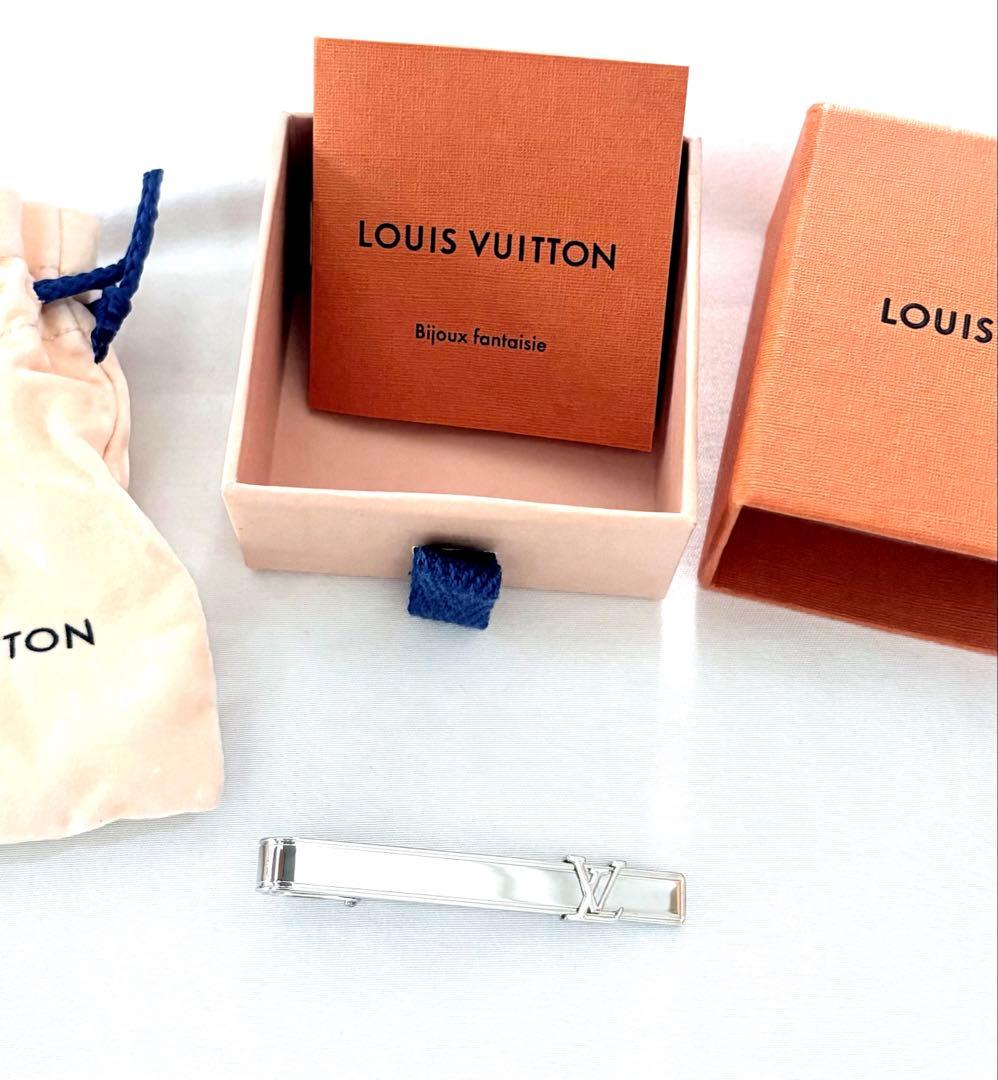 【新品未使用】 LOUIS VUITTON LVネクタイピン シルバー　箱付