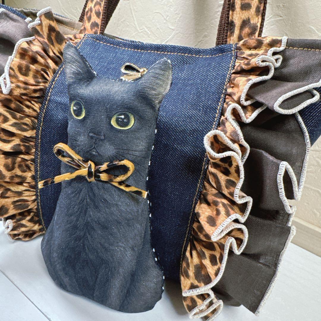 ゆ*ら様 コヤンイサムチョン♡ふっくら黒猫♡豹柄ダブルフリルのデニムトートバッグ