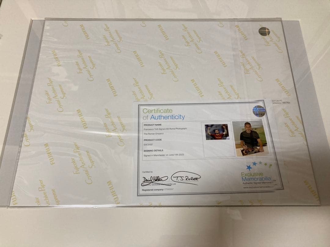 【証明書付】新品 トッティ直筆サイン ローマ A3サイズ相当