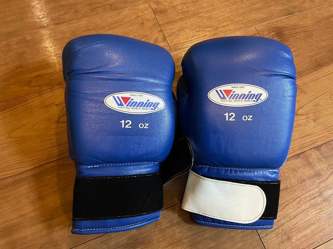 ウィニング　Winning ボクシンググローブ 12オンス