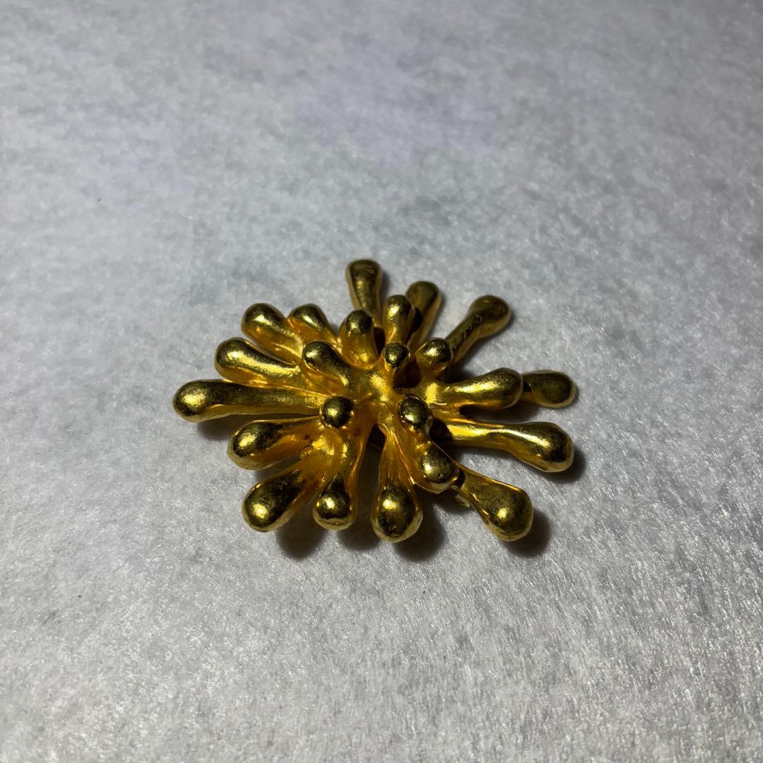 p*e様 CHRISTIAN LACROIX クリスチャンラクロワ　イソギンチャ