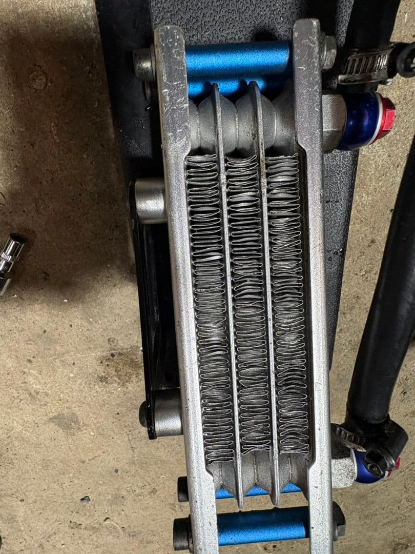 アドレスv125Gタケガワオイルクーラー　廃盤品