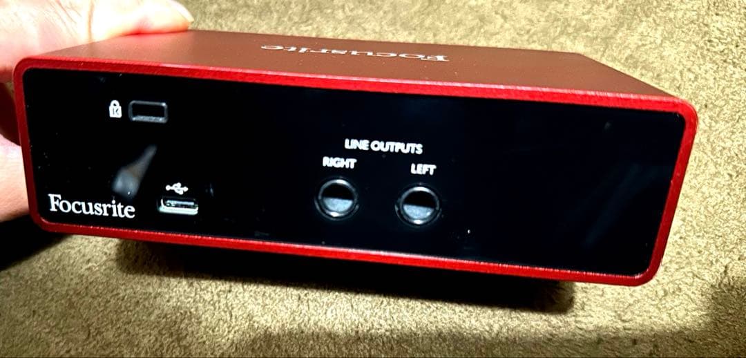 【送料込】DTM Focusrite Scarlett Soloインターフェース