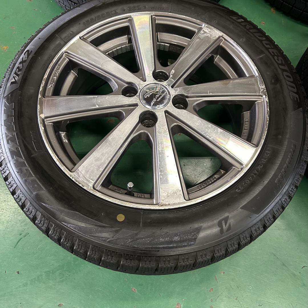 中古スタッドレス185/60R16ブリザック4本セット　ノート、オーラ、デミオ等