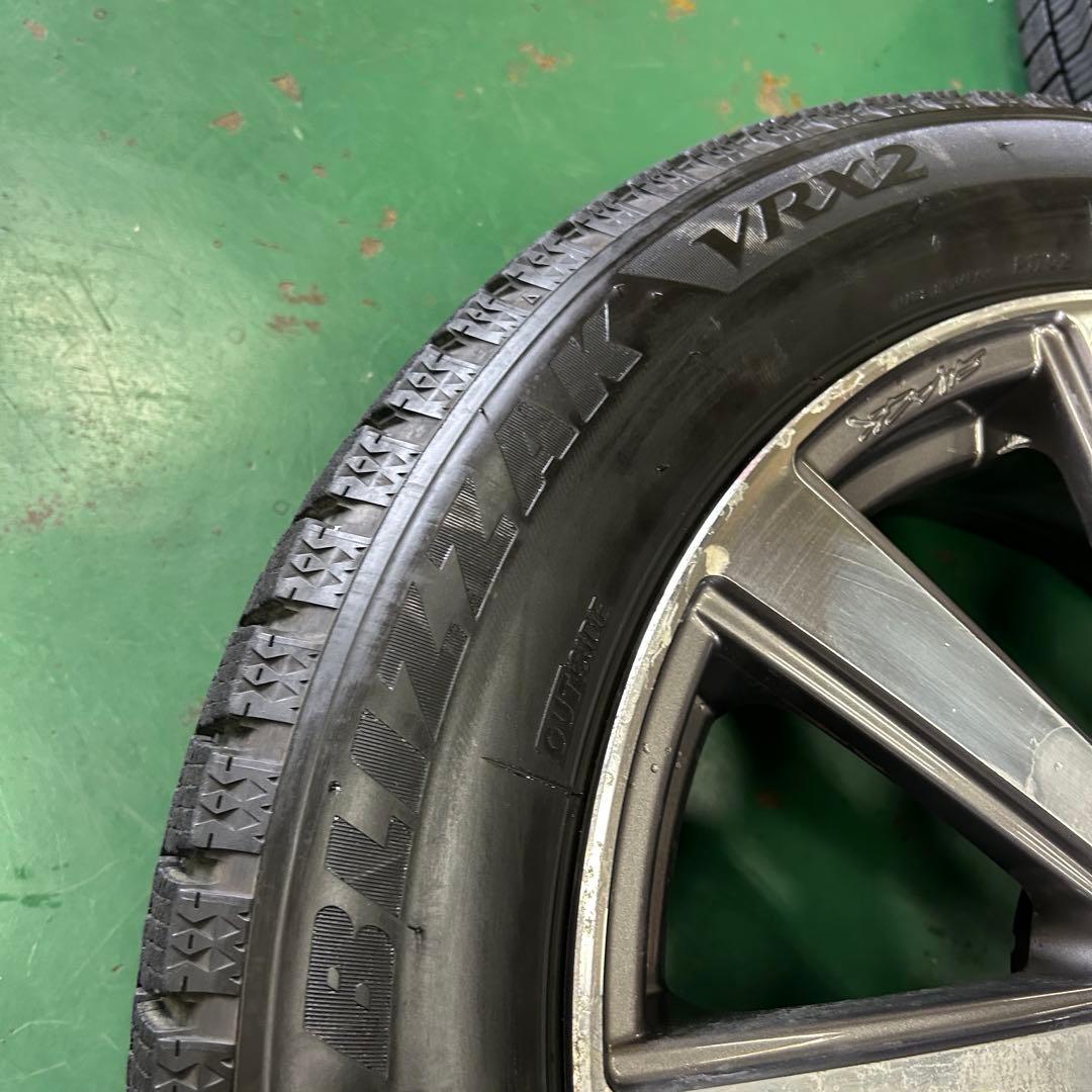 中古スタッドレス185/60R16ブリザック4本セット　ノート、オーラ、デミオ等