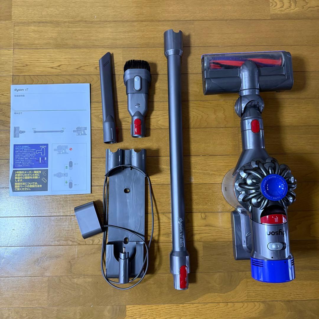 dyson v7 slim 掃除機 コードレスクリーナー　中古　美品　作動良好