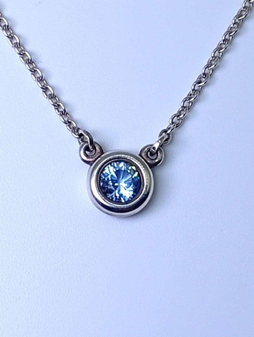 TIFFANY 【未使用】カラー バイ ザ ヤード アクアマリン ペンダン