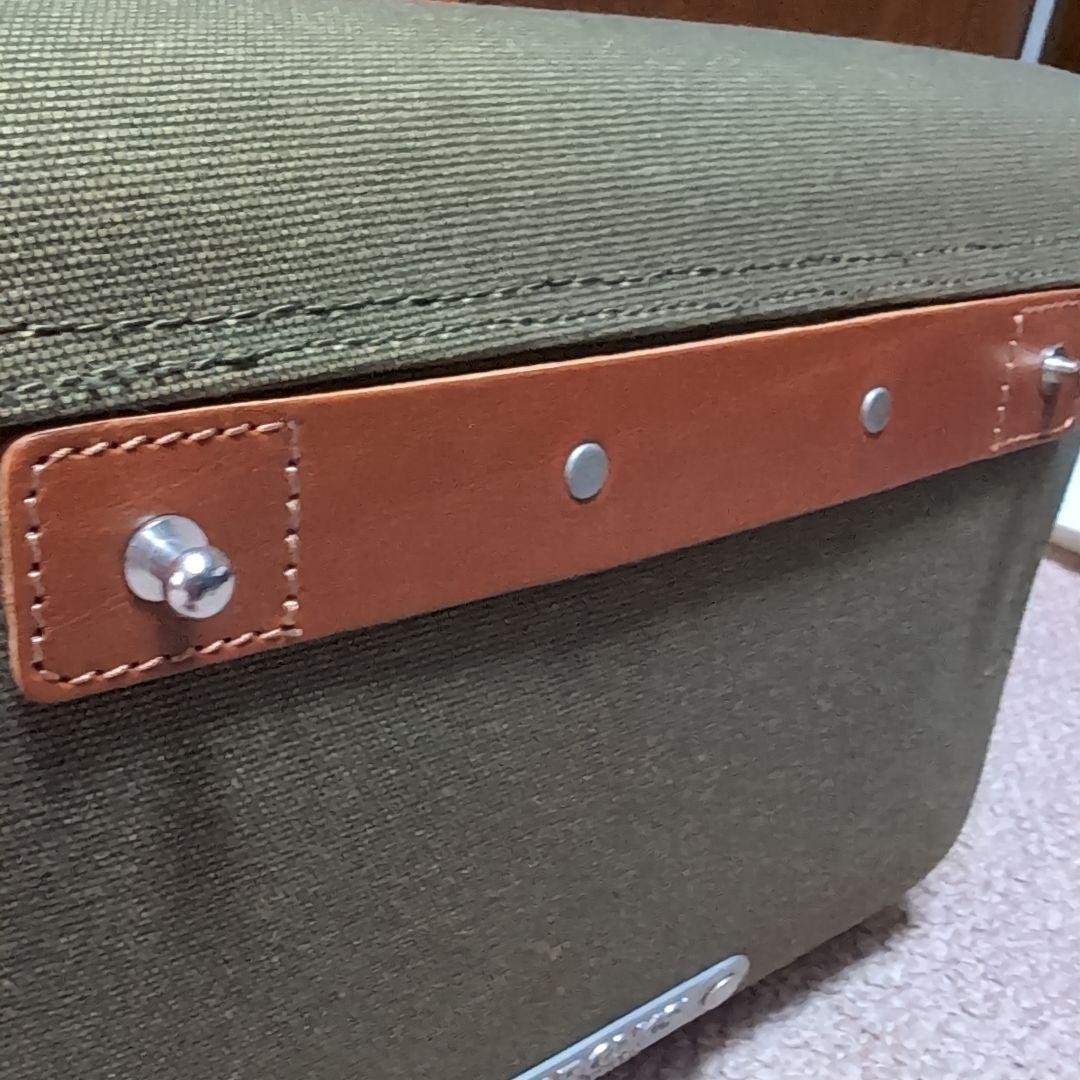 BROOKS フロントバッグ