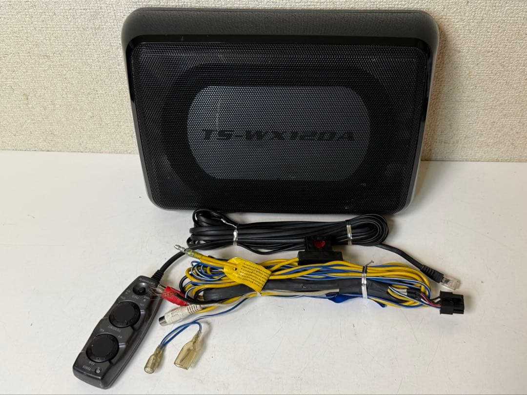 Carrozzeria カロッシリア　TS-WX120A サブウーファー