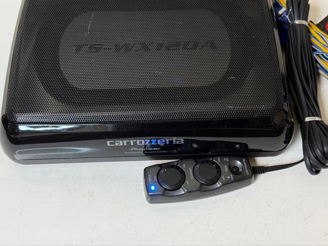 Carrozzeria カロッシリア　TS-WX120A サブウーファー