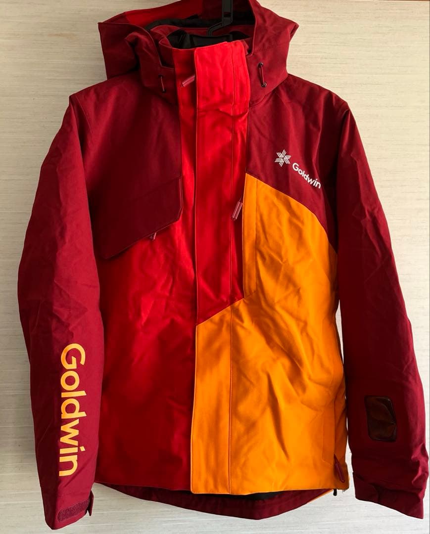 【美品】ゴールドウィンGOLDWINスキーウェア Sサイズ