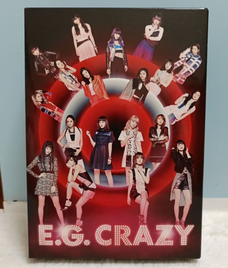 E.G. CRAZY E-girls DVD (写真集&歌詞カード付)