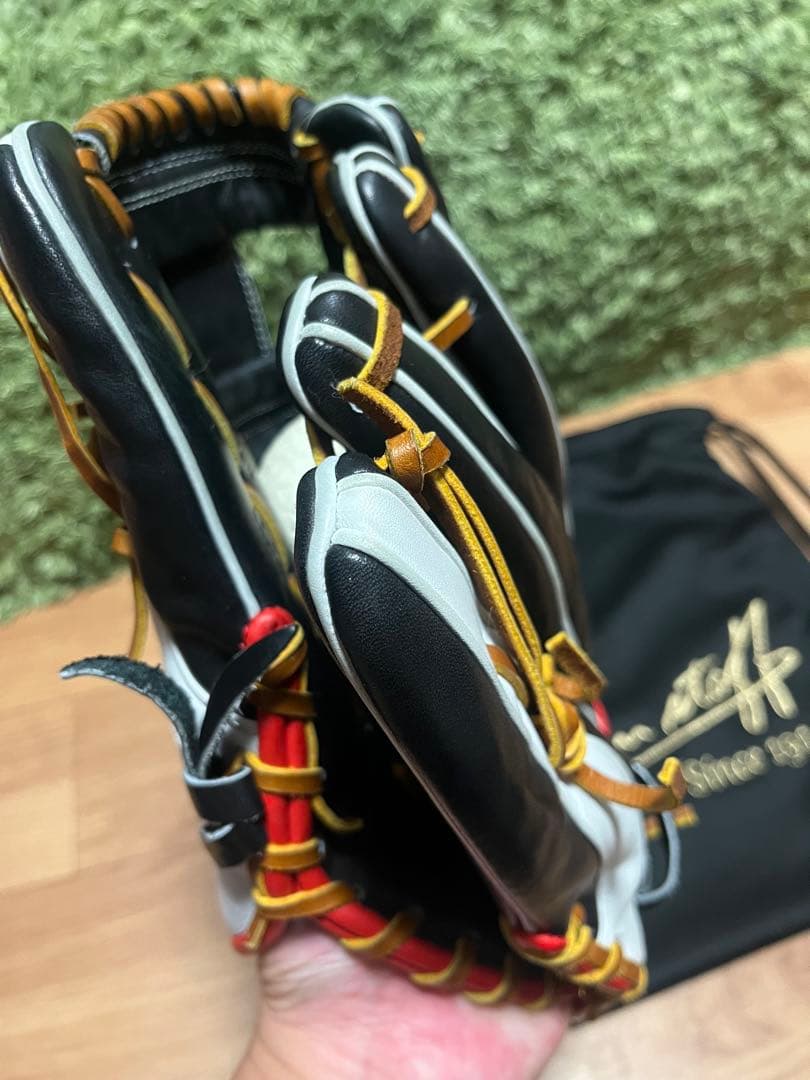 美品 Wilson A2000 1975 硬式内野手用グラブ ブラック×ホワイト