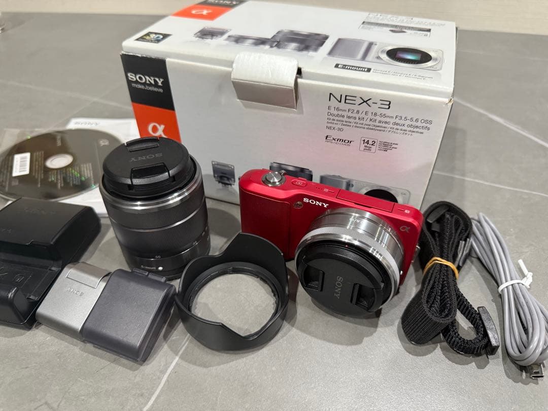 週末限定価格【美品】SONY α NEX-3D ダブルレンズキット ミラーレス