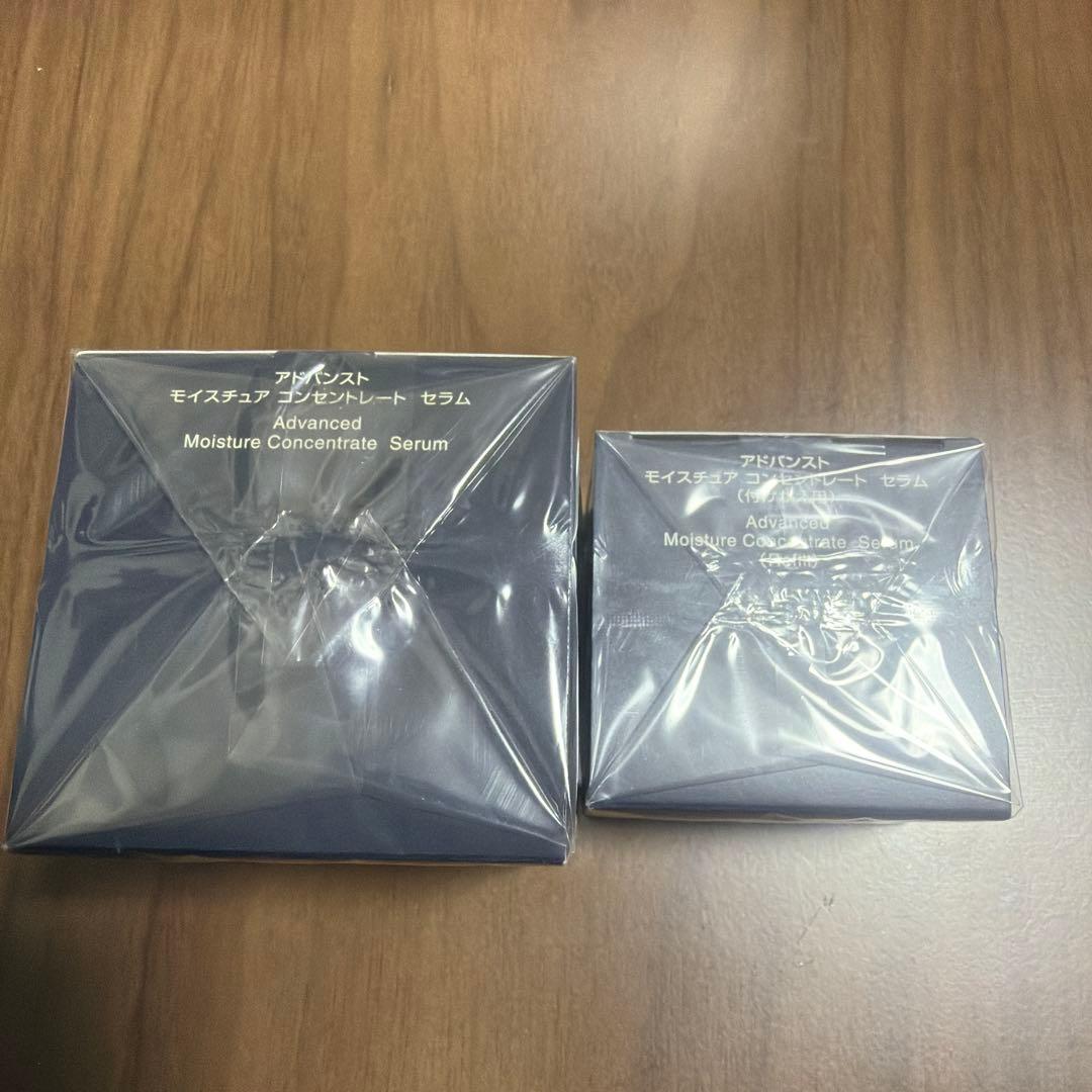 インフィニティ　モイスチャーコンセントセラム 本体.レフィル2個セット