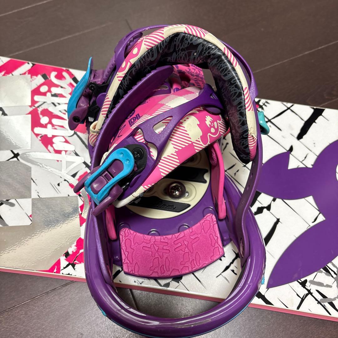 011 artisticスノーボード板 deathlabelビンディン付き