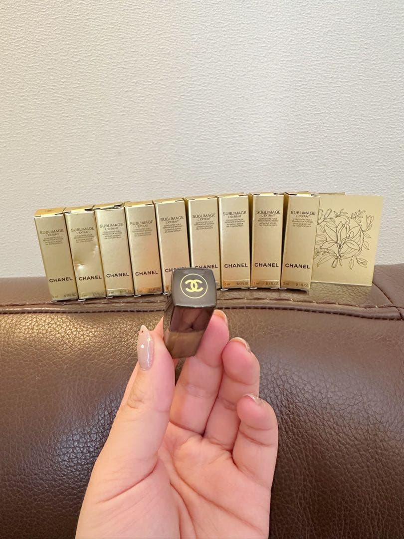シャネル サブリマージュ レクストレ ドゥユイル トリートメント美容液3ml*9