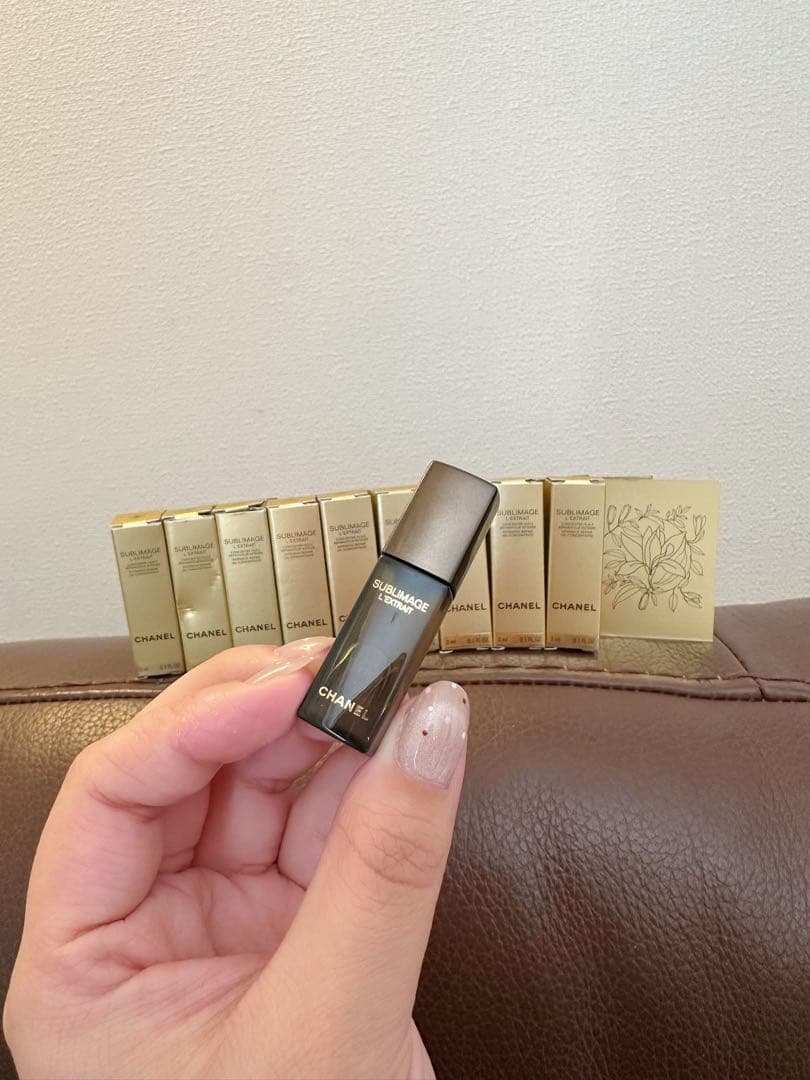 シャネル サブリマージュ レクストレ ドゥユイル トリートメント美容液3ml*9