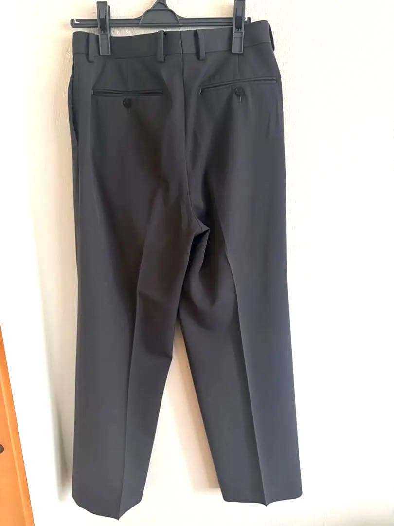 パンツ AURALEE wool gabardine two-tuck slacks