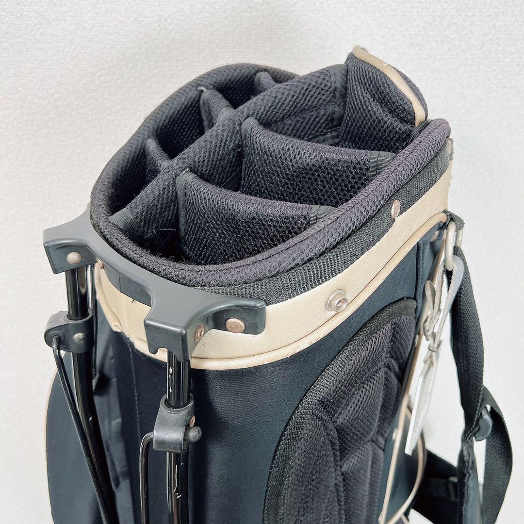 マンシングウェア スタンドキャディバッグ 8分割 9型相当 フード付ペンギンロゴ