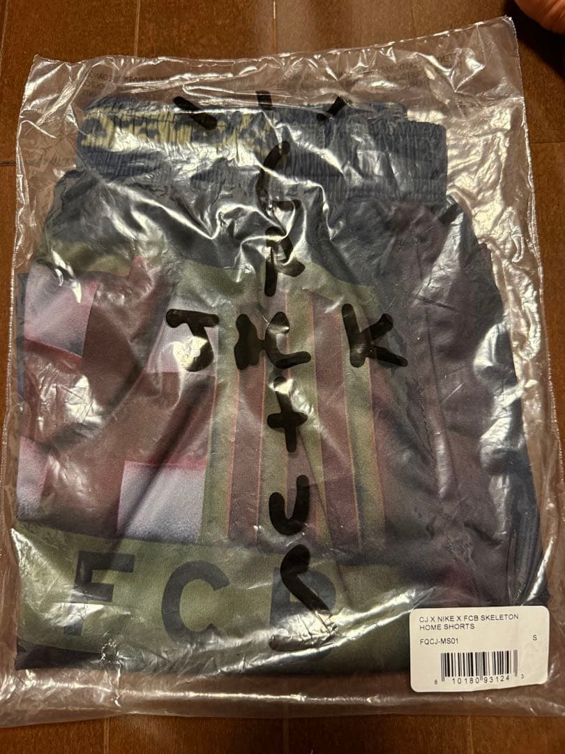 トラヴィススコット　ナイキ　バルセロナ　 CJ × NIKE × FCB