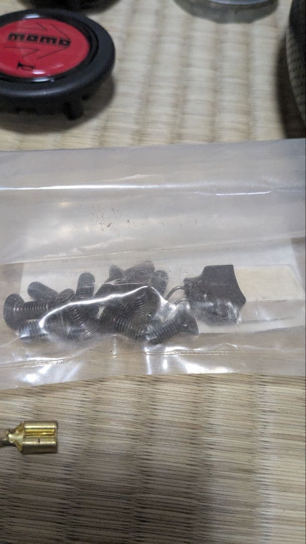 MOMO ステアリング　32π