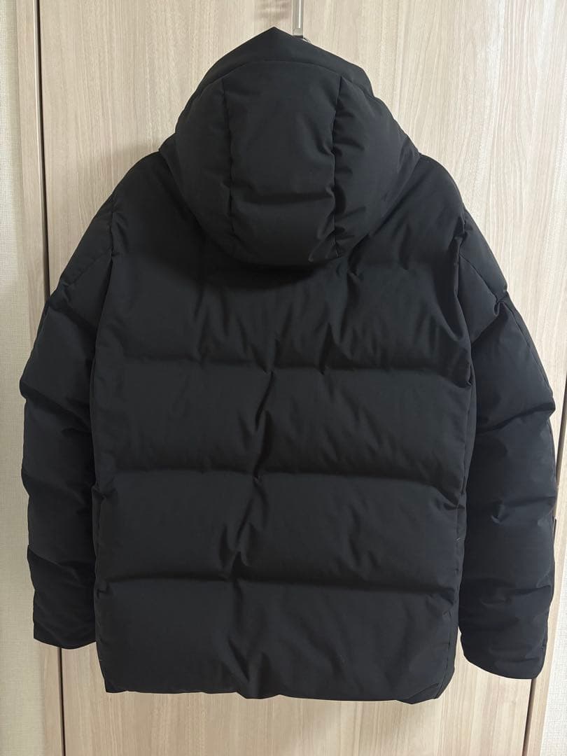 【XLサイズ】UNIQLO シームレスダウンパーカ ブラック 黒色 ユニクロ