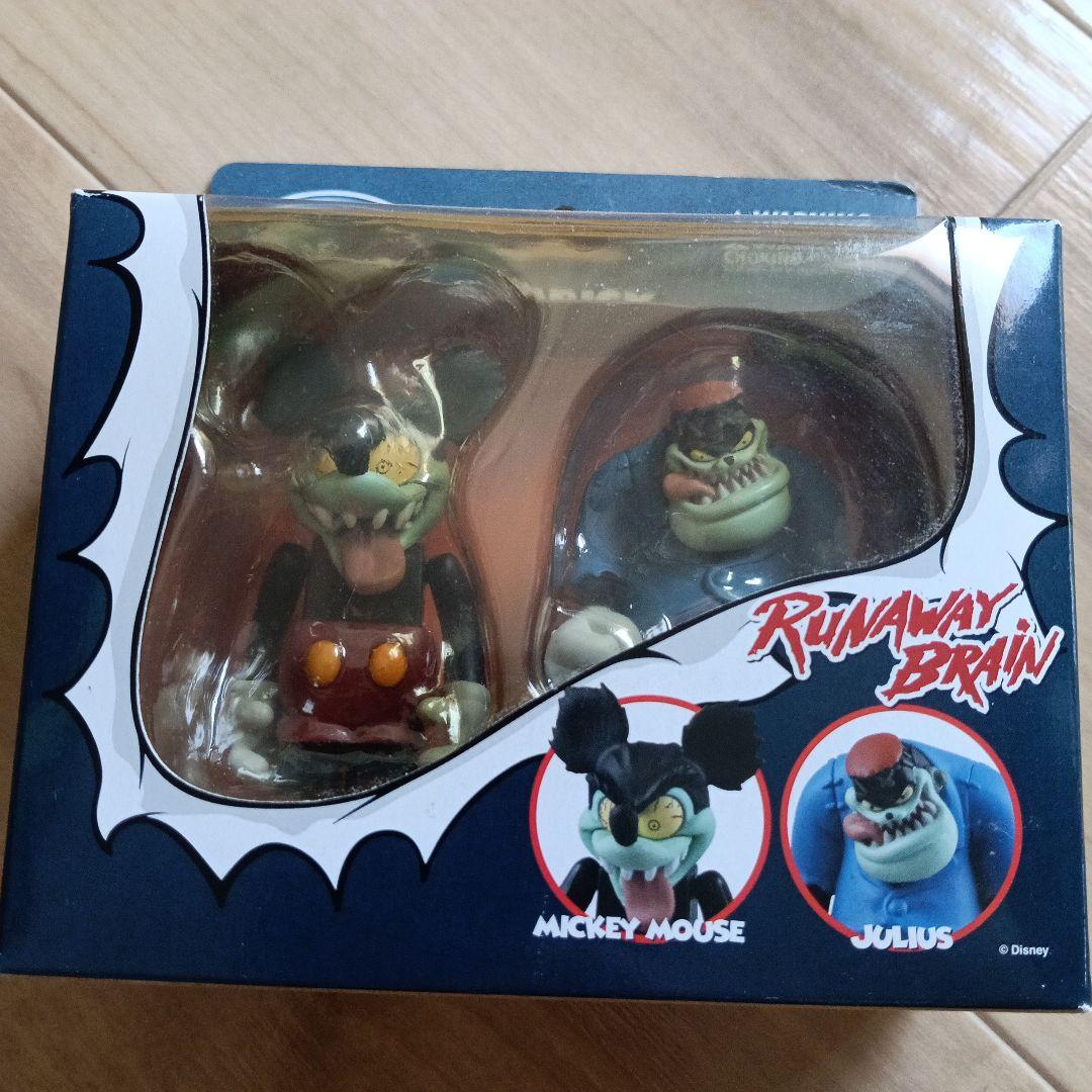アメコミ RUNAWAY BRAIN Mickey Mouse & Julius