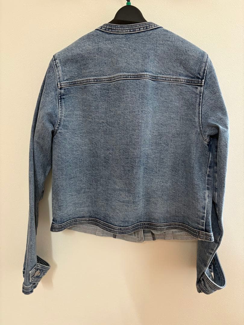 anuansノーカラーデニムジャケット