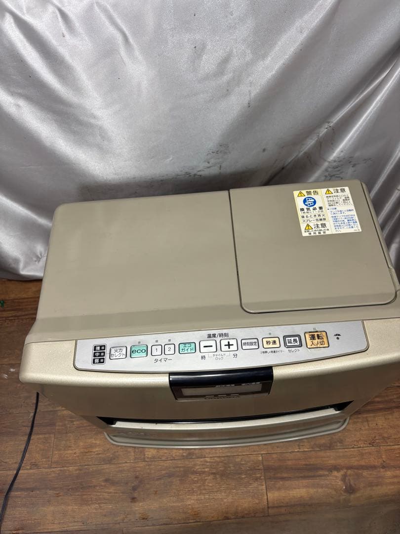 菅181 使用少　整備済　コロナ石油ファンヒーター　〜17畳