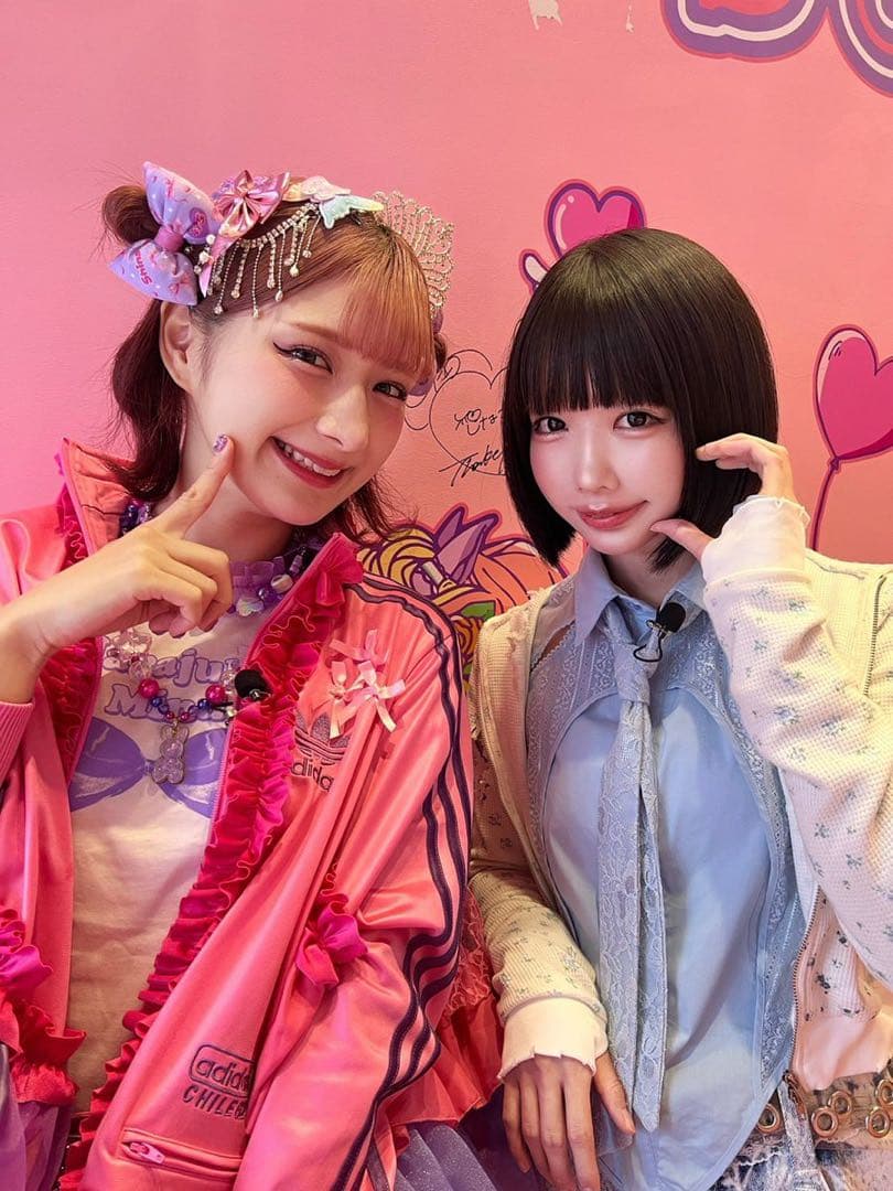 neith. Lace tied shirts blue あのちゃん着用