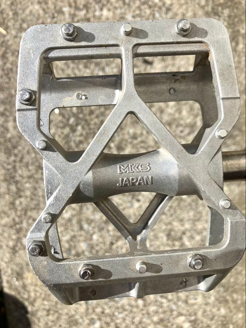 新品同様ハードテールマウンテンバイク