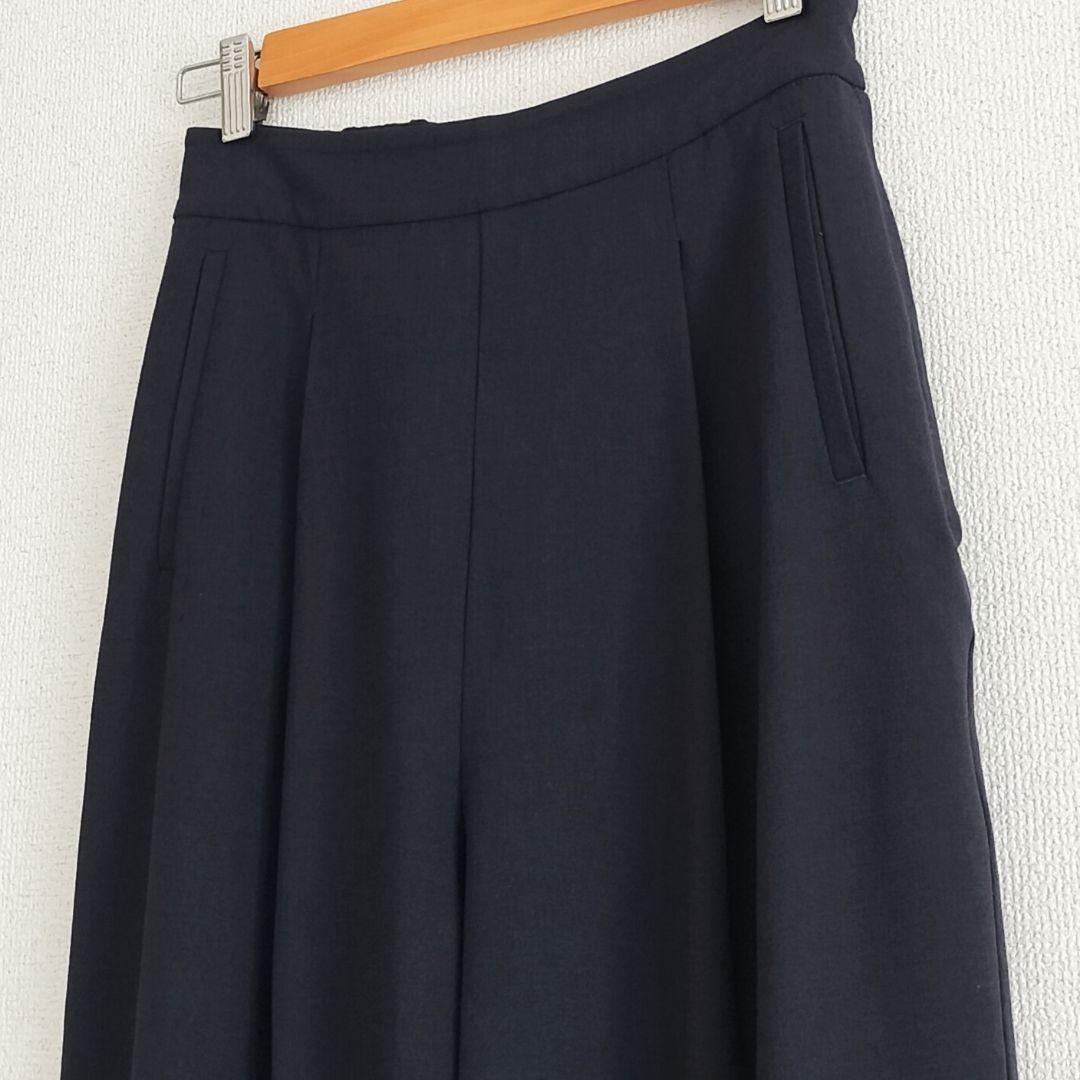 美品 SOEJU コンフォートファインタックバレルパンツ ネイビー S