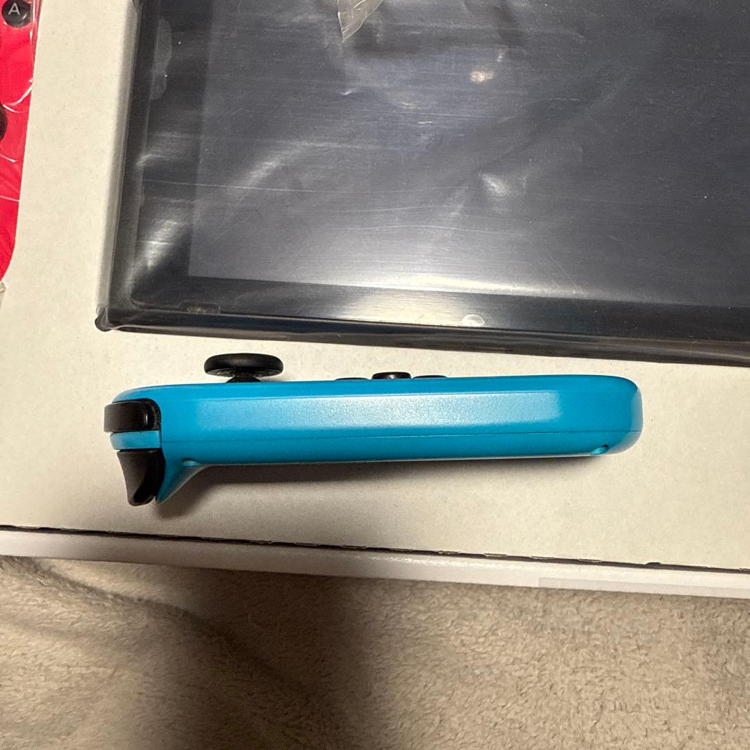 ス*テ様 Nintendo Switch 本体 青と赤のJoy-Con