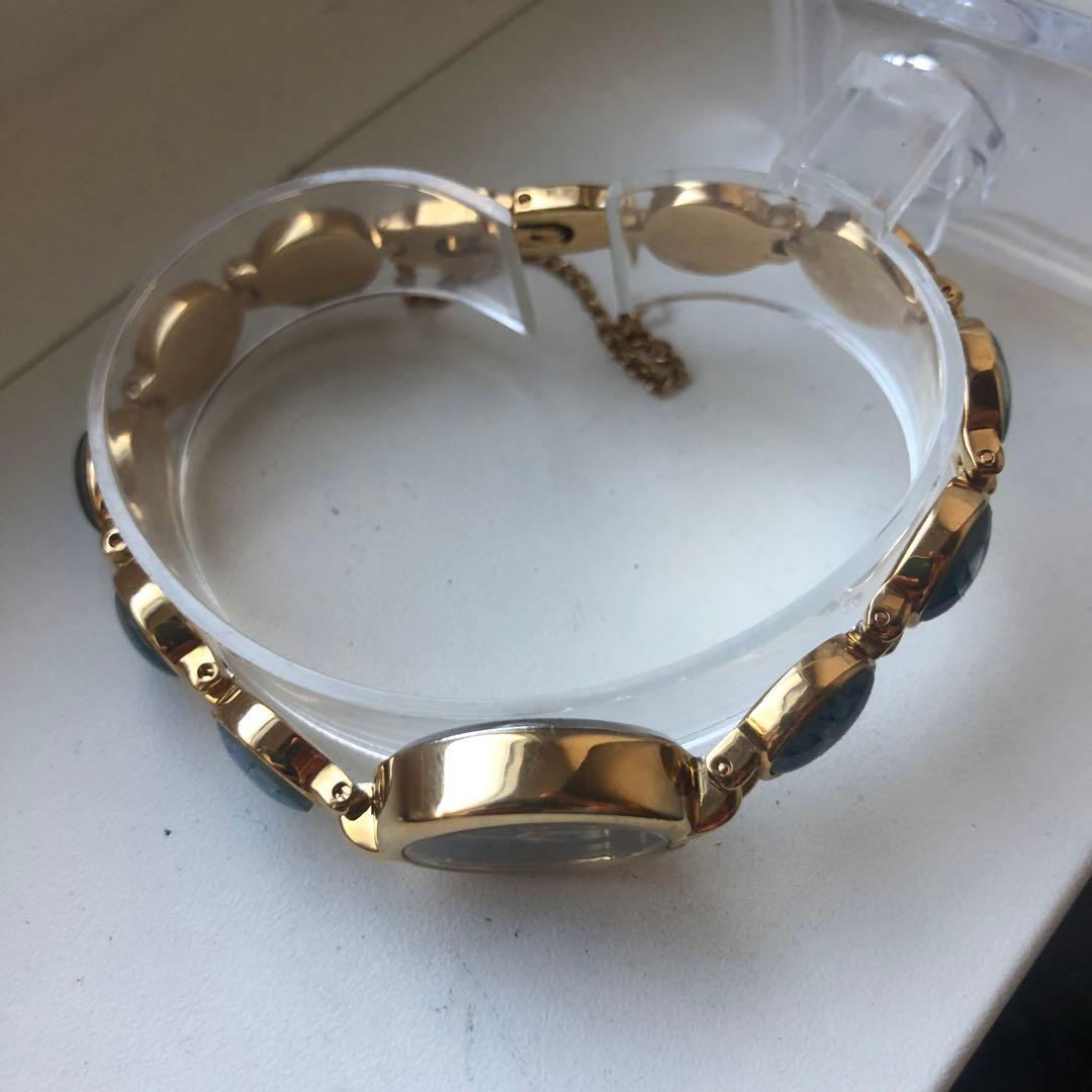 ブレスレットウォッチ　ゴールド オパール風デザイン 時計　稼働品