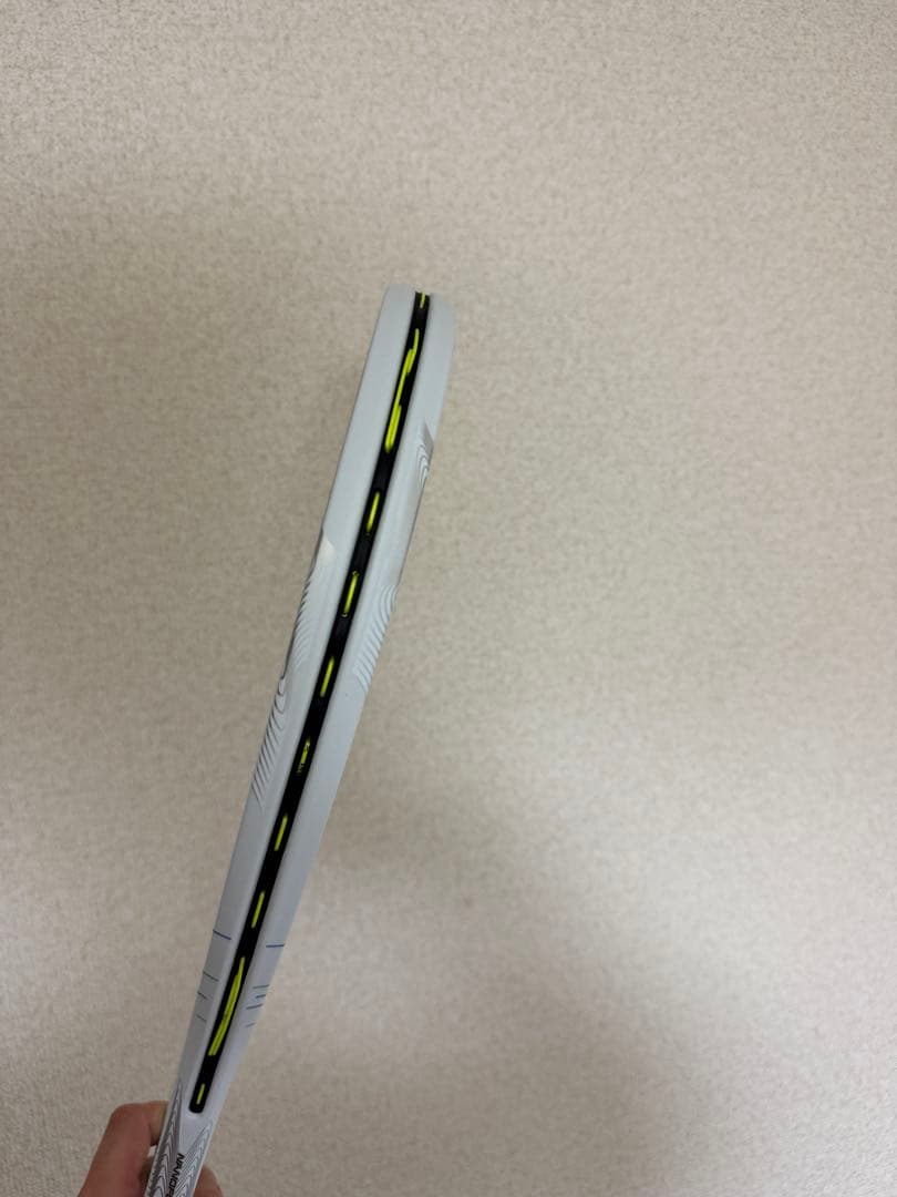 ヨネックス　カスタムフィット　ナノフォース8V